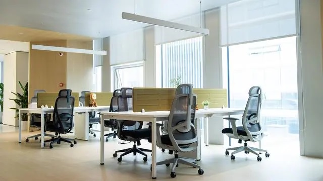 如何選擇健康環(huán)保的會(huì)議桌與座椅